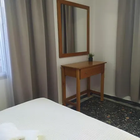 Sofia's Garden לימנריה