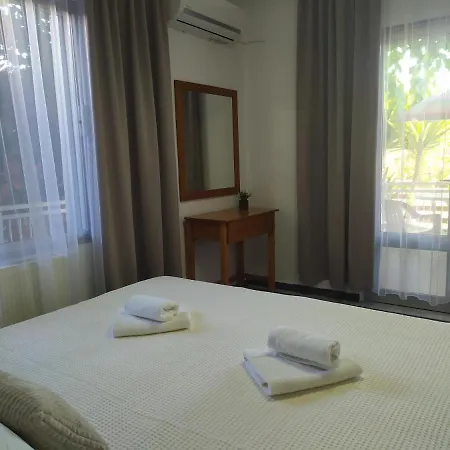 Sofia's Garden * Limenaria (Thasos)